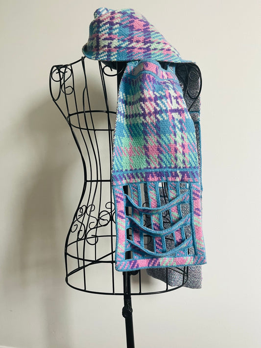 Tartan Slit Scarf